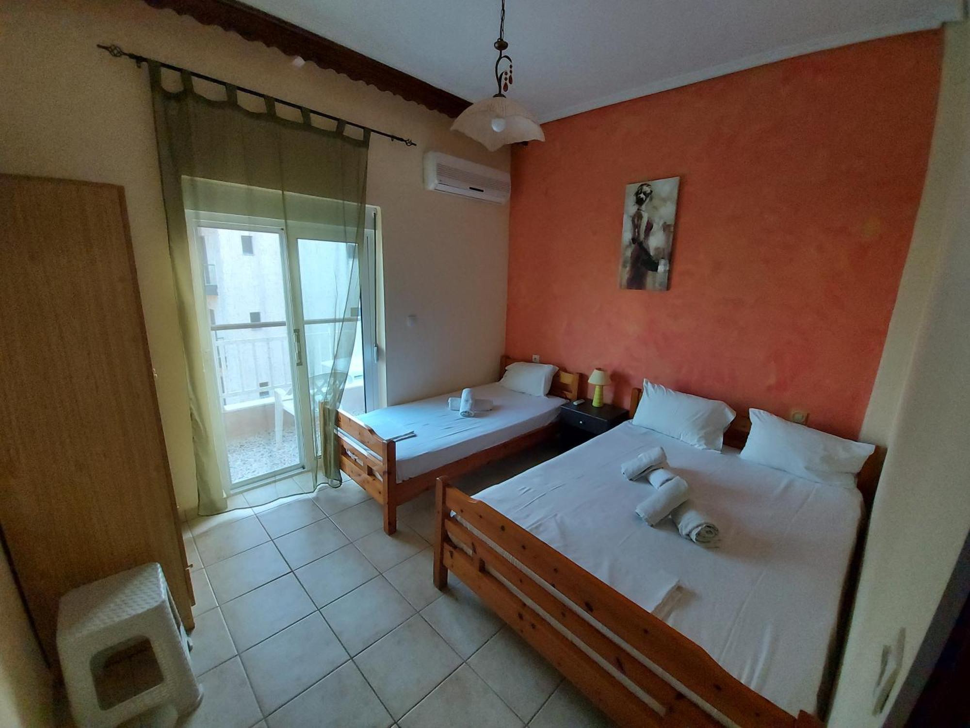 Haus Olymp Apartment Paralia Katerinis Exterior photo