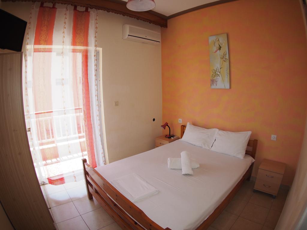 Haus Olymp Apartment Paralia Katerinis Exterior photo